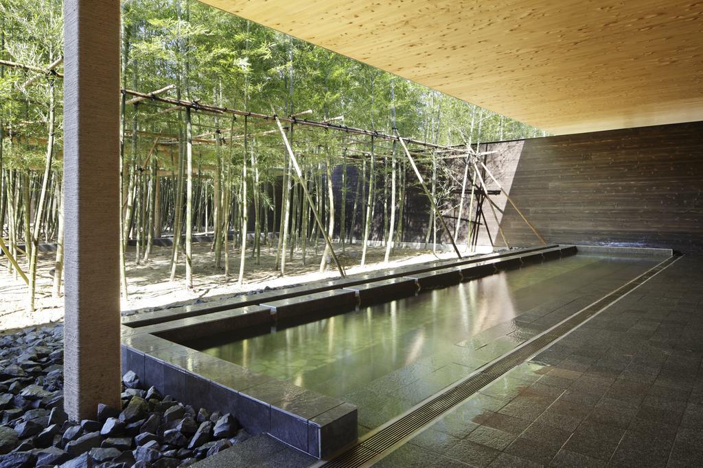 ホテル アクアイグニス片岡温泉 菰野町 エクステリア 写真