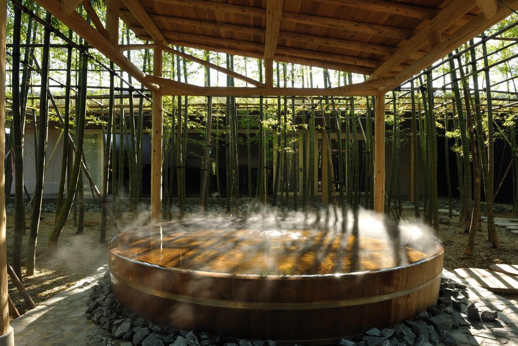 ホテル アクアイグニス片岡温泉 菰野町 エクステリア 写真
